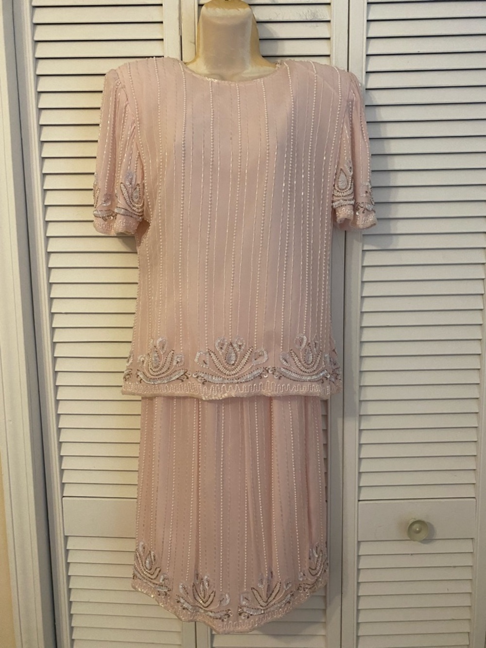 VTG Silk Pink Flapper Great Gatsby Costume Top & Skirt Set Beaded Sequin Pearls
